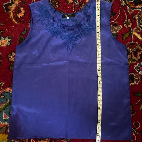 Vintage Embroidered Silk Tank Top - Picture 4 of 6